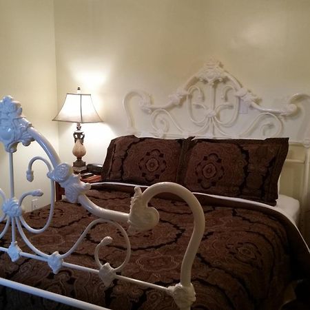 The Country Inn Of Berkeley Springs Δωμάτιο φωτογραφία