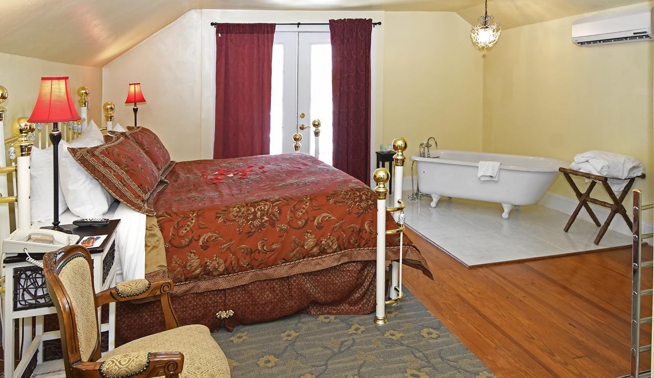 The Country Inn Of Berkeley Springs Εξωτερικό φωτογραφία